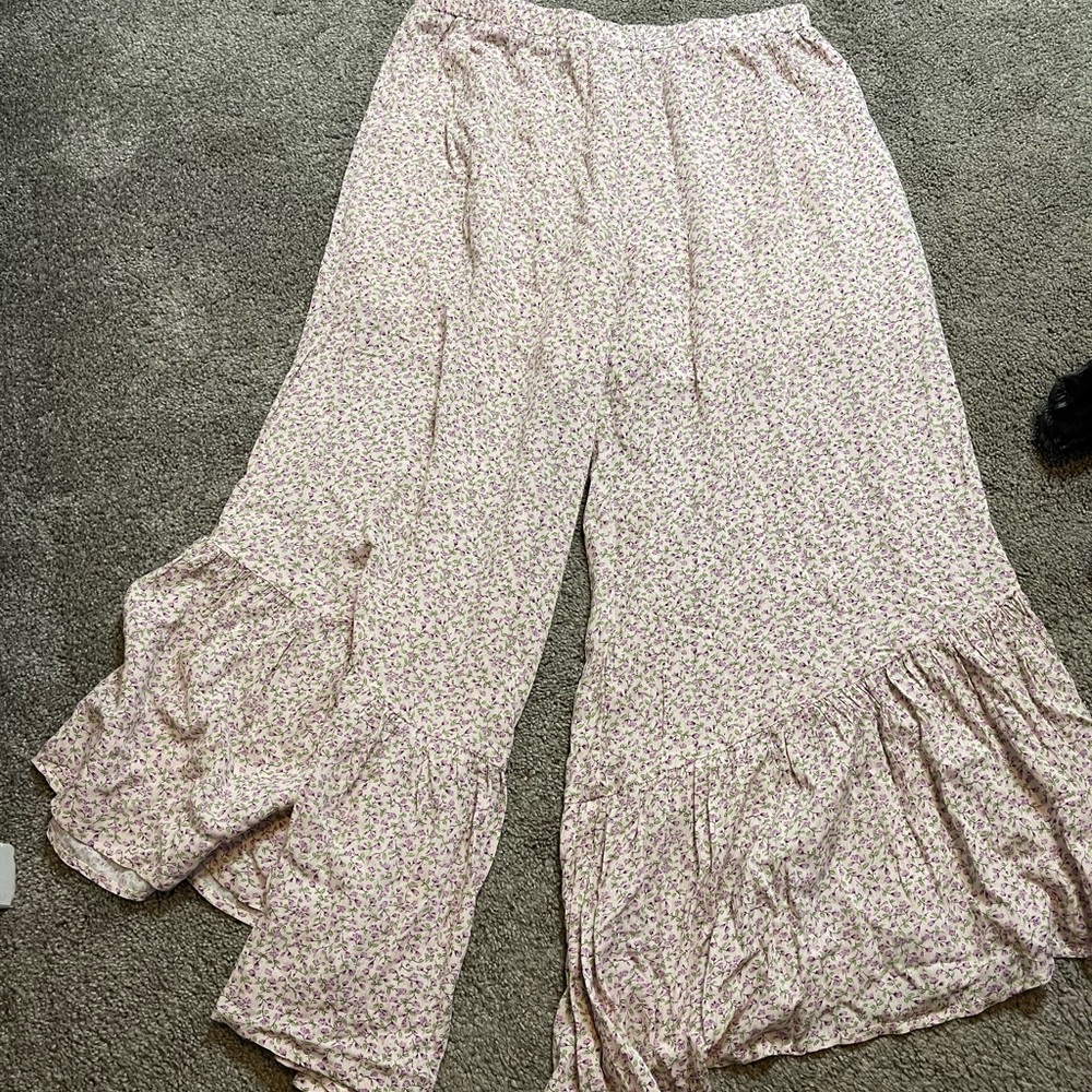 Hem & Threads Set - Picture 4 of 6